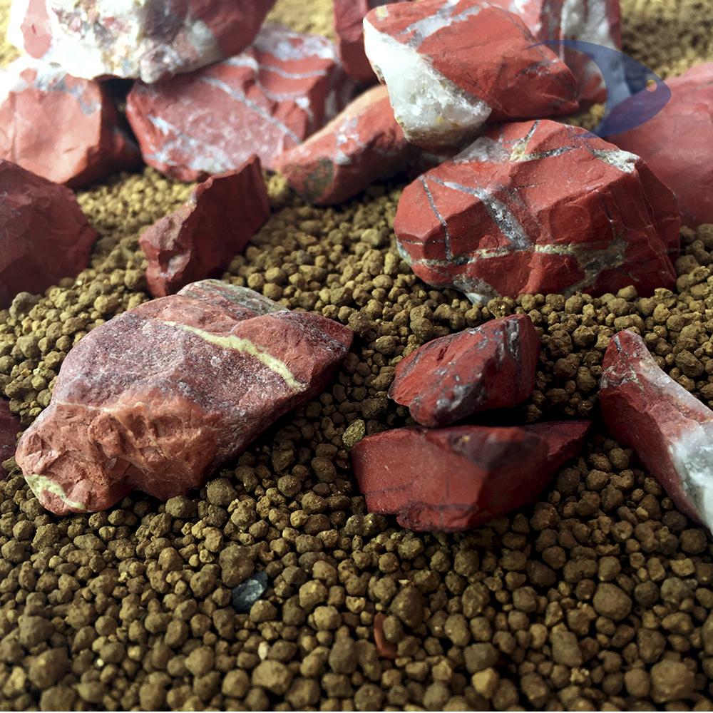 WetRock, 450 gramos. Jaspe rojo, gravilla empacada en malla plástica